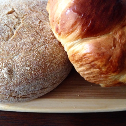 Challah: my no-knead one on the left, my sister-in-law's classic white on the right. 